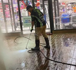 Revitalize Your Space: Top Pressure Washing Companies in Allison Park-Hampton Township, PA post thumbnail image